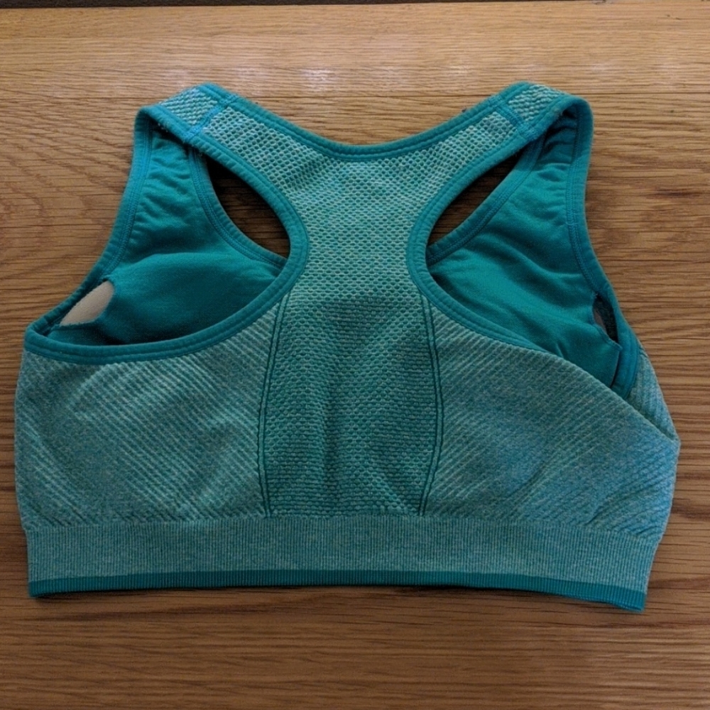 Sports Bra Bundle - Picture 4 of 10